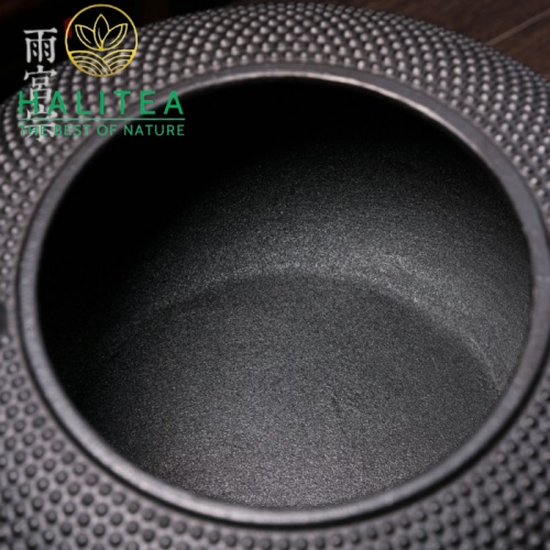 Ấm Gang Tetsubin Chấm Bi 900ml