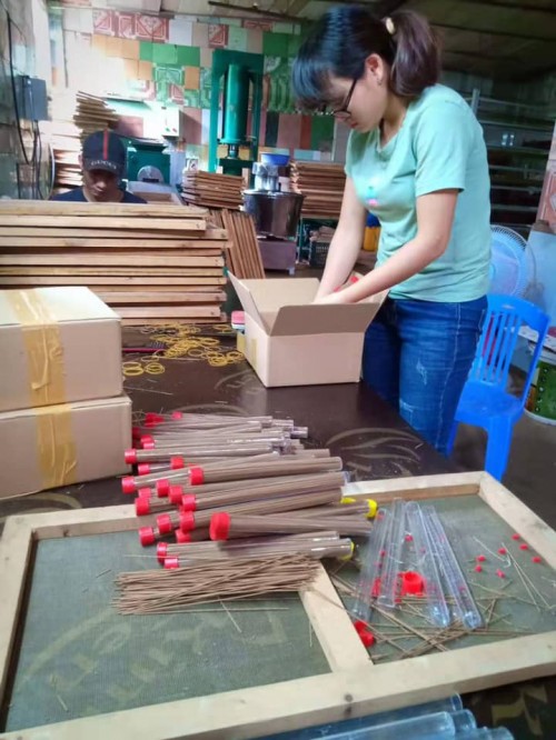 Nhang Trầm Sạch Quảng Nam Cây 30cm Ít Khói Dành Chung Cư