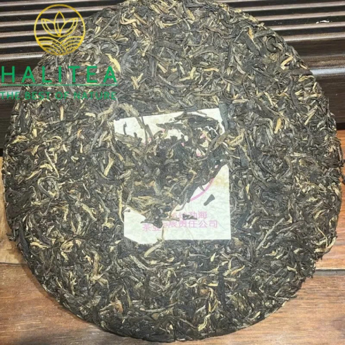 Phổ Nhĩ Sống 2003 Tử Đại Ích (Purple Dayi Qing Bing) – Trà Cổ Khô Kho Mạnh Hải 357g