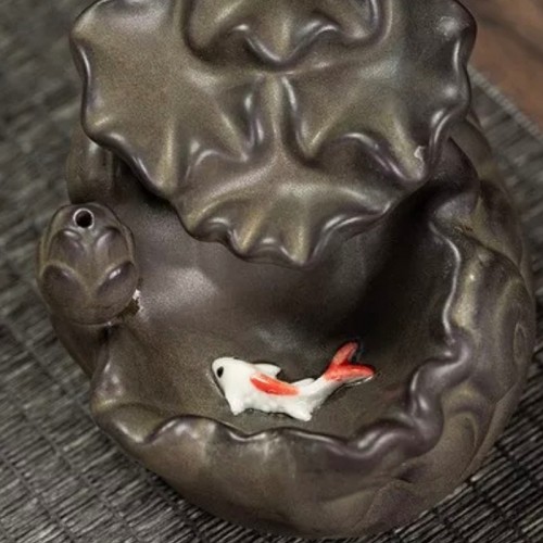 Thác Khói Trầm Hương Đài Sen