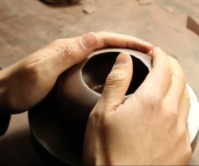 Các nghệ nhân làm ấm tử sa tiêu biểu - những huyền thoại Nghi Hưng