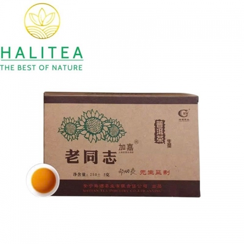 Trà Phổ Nhĩ Sống (Lao Tong Zhi) Lão Đồng Chí Gia Gia 2006 – Gạch 250g